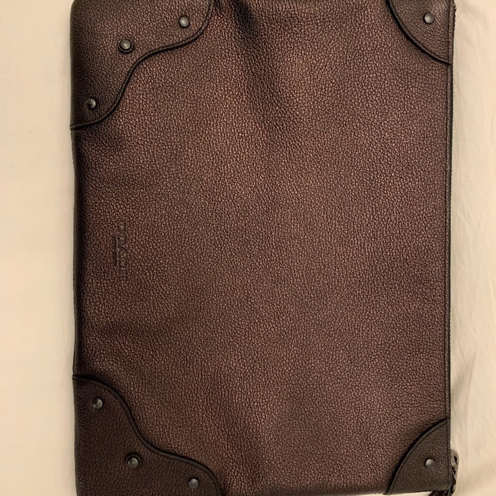 Metallic Coach Pouch - Picture 3 of 4